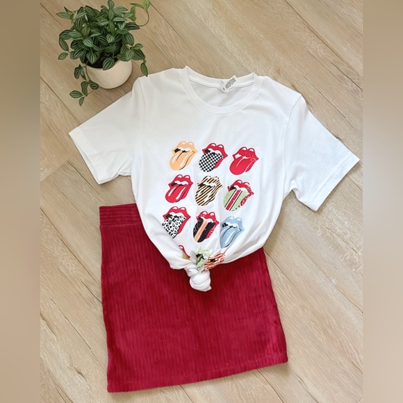the Rolling Stones Tops - NWOT Rolling Stones Graphic Tee